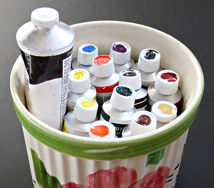paint-tubes-organized
